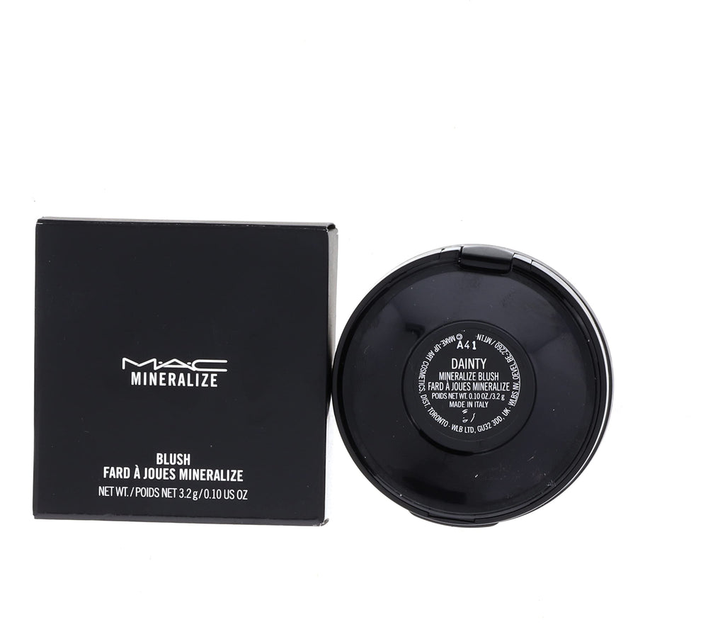 MAC Mineralize Blush Dainty packaging emphasizing compact design and portability