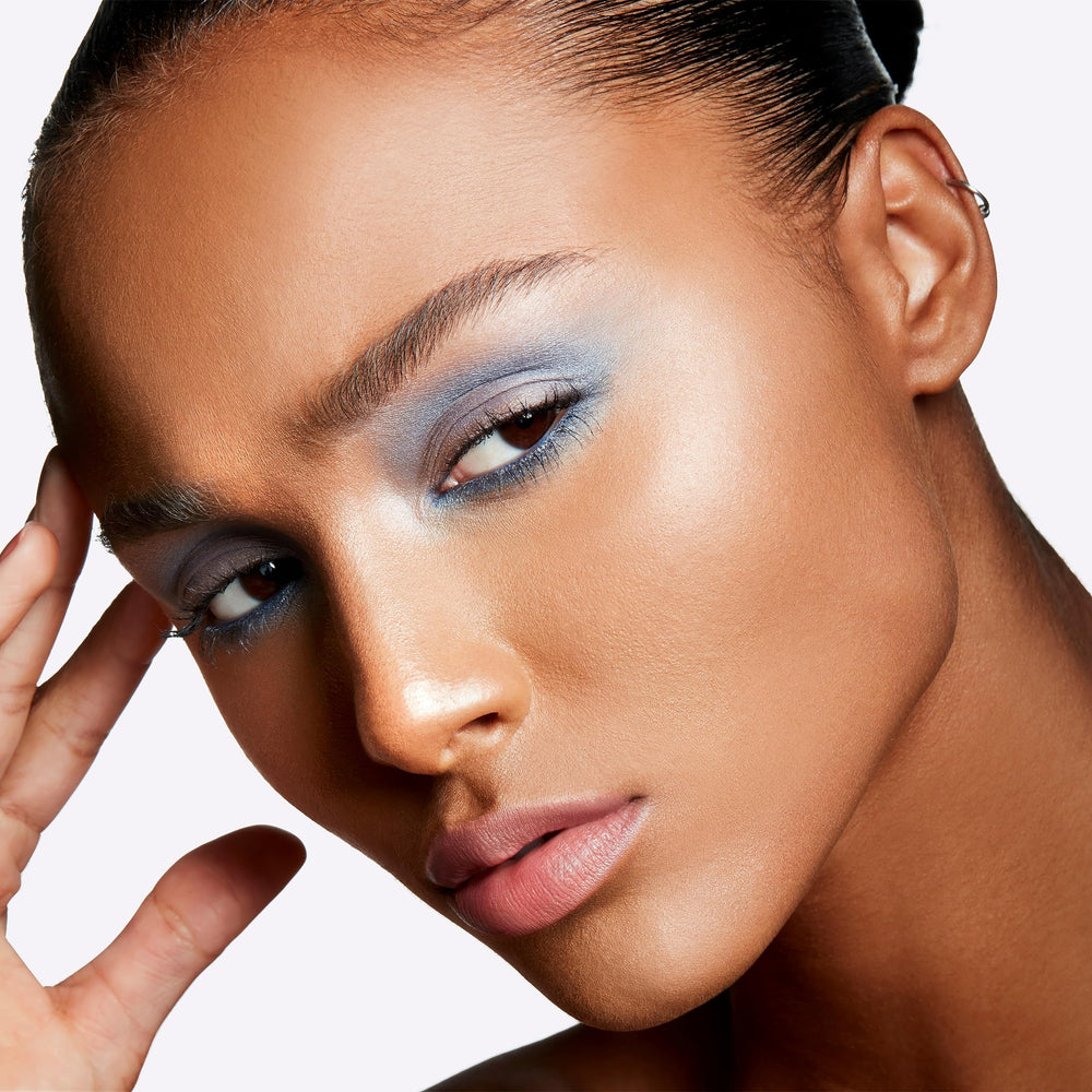 MAC Mineralize Skinfinish Global Glow full-face radiance for a natural glow
