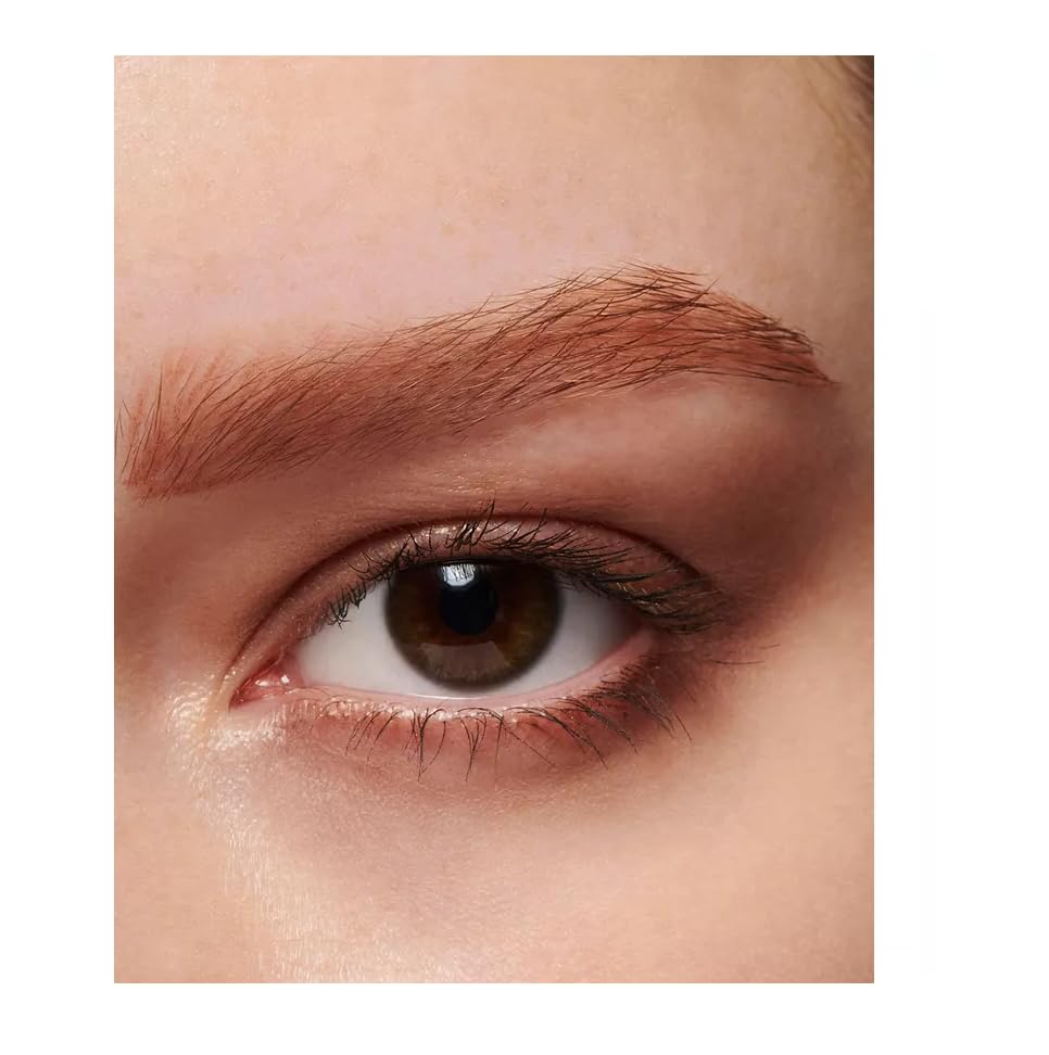 MAC Pro Brow Definer Penny twist-action mechanism supports quick reapplication