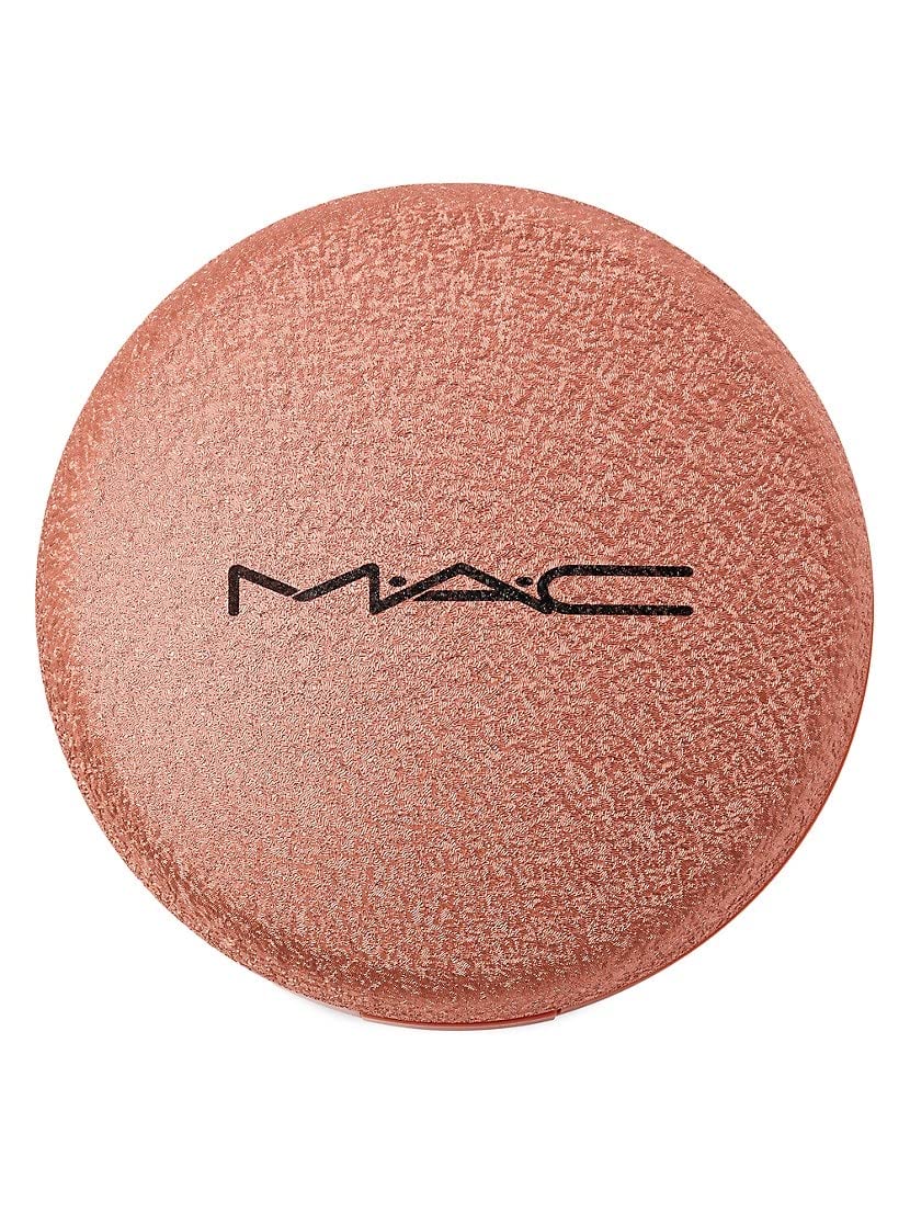 MAC bronzer palette in rosy shade for radiant daily warmth