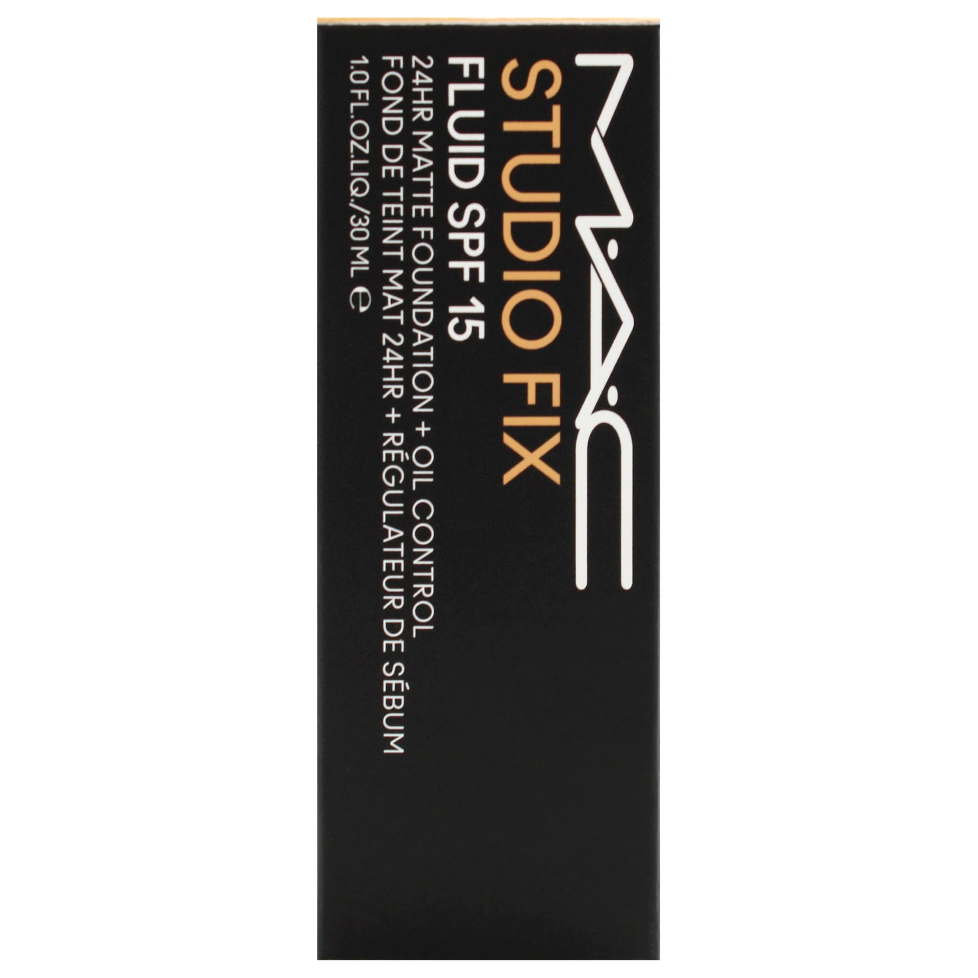 MAC Studio Fix Fluid on skin with matte finish under daylight.