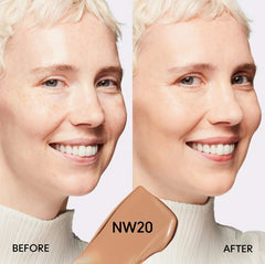 MAC Studio Fix Fluid oil-control application demonstrates shine-free wear all day