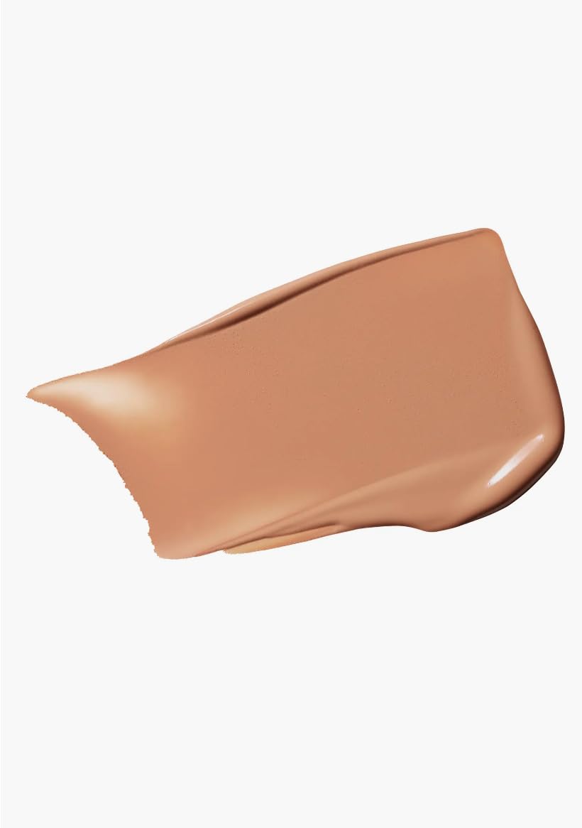 MAC Studio Fix Fluid texture swatch highlights creamy blend for even skin tone