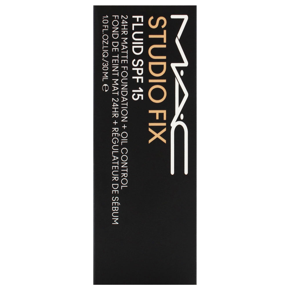 MAC Studio Fix Fluid SPF15 texture close-up shows smooth, oil-control formula