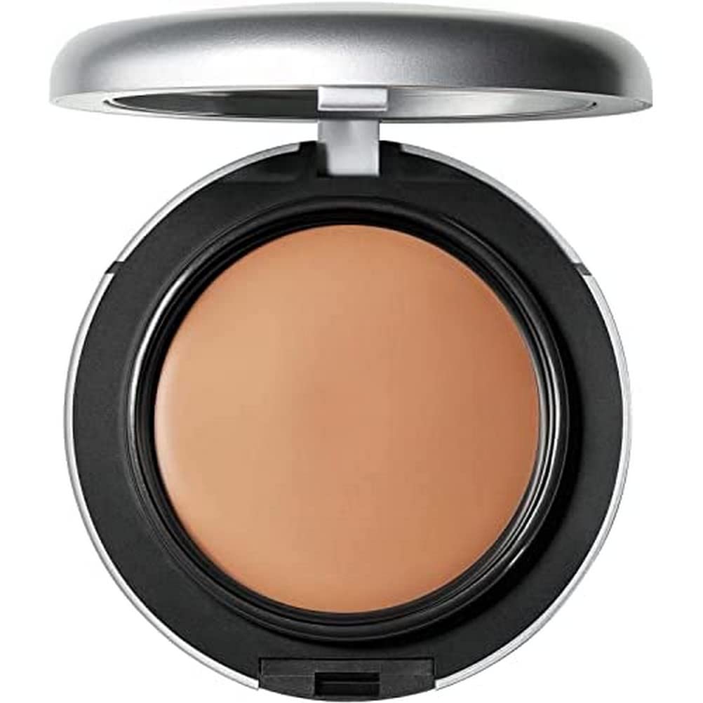 MAC Studio Fix Tech foundation N5 bottle shows rosy beige neutral undertones for balanced coverage.