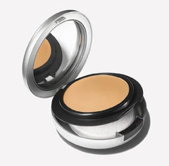 MAC Studio Fix Tech foundation NC13-0-35 bottle with buildable coverage and natural finish.