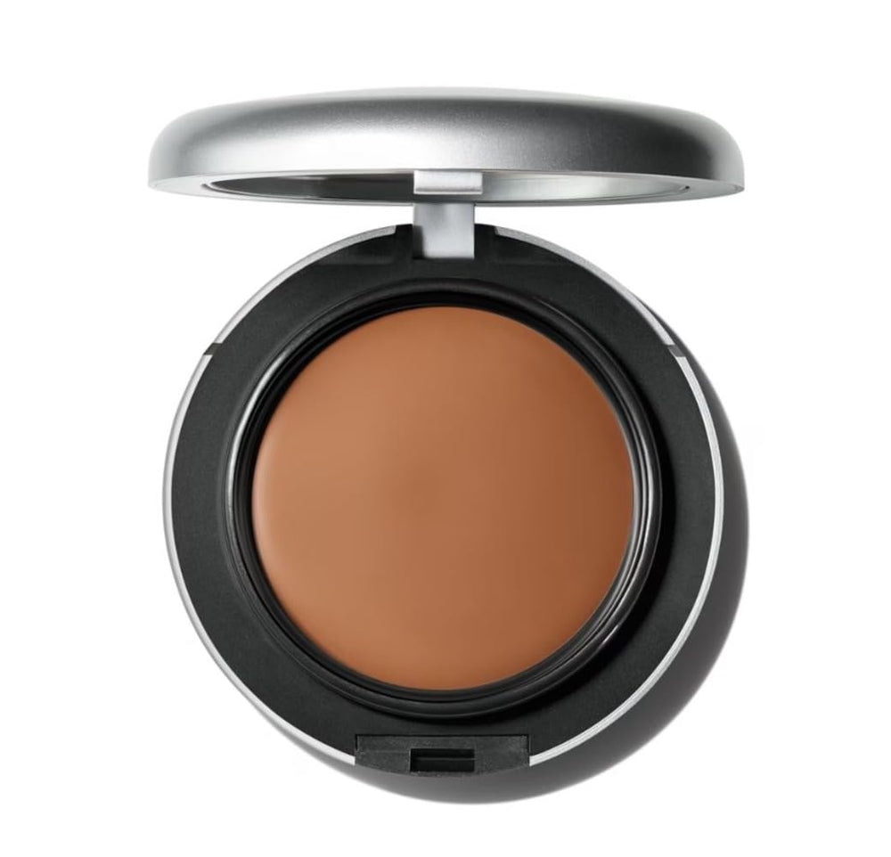 MAC Studio Fix Tech NW35 bottle delivers a natural-looking finish for daily wear