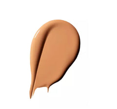 MAC Studio Radiance 24HR concealer under-eye application for bright, natural coverage