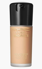 MAC Studio Radiance Serum-Powered Foundation NW20 bottle delivering radiant hydration.