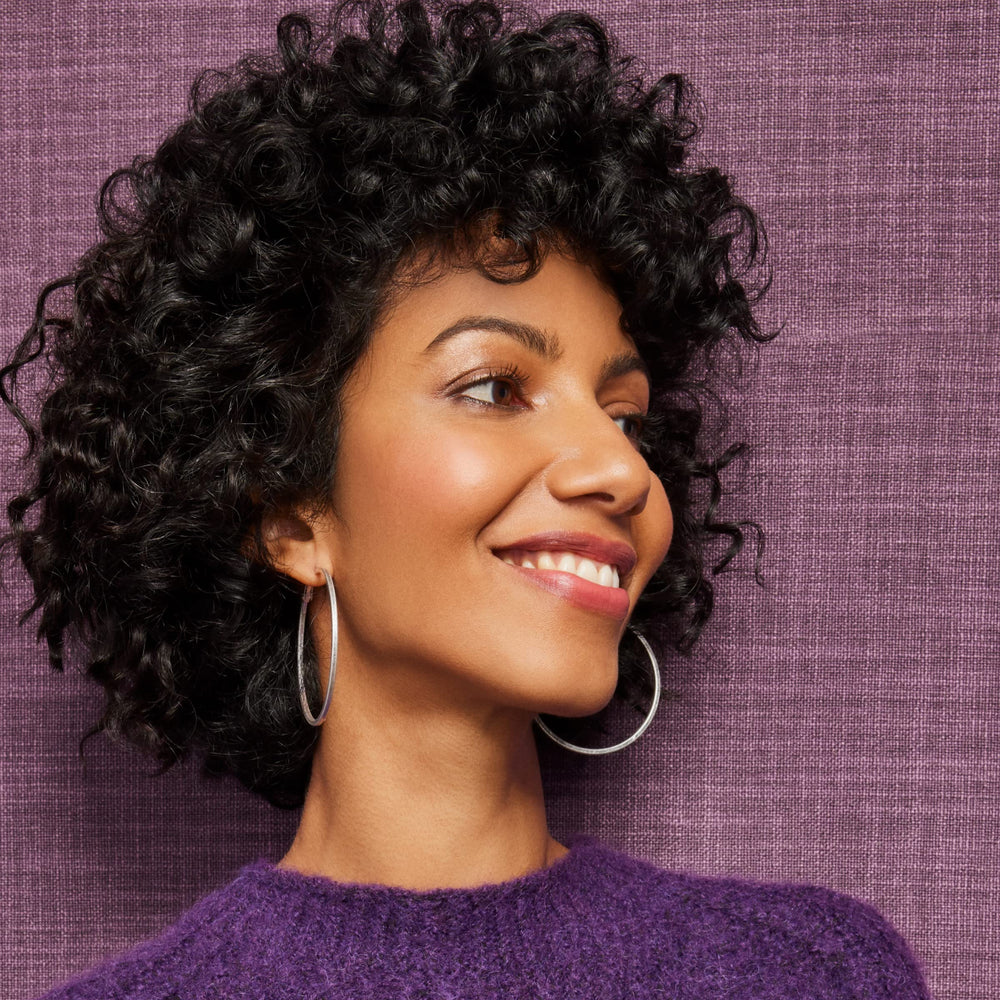All hair types graphic confirms universal compatibility for everyday cleanse and hydration.