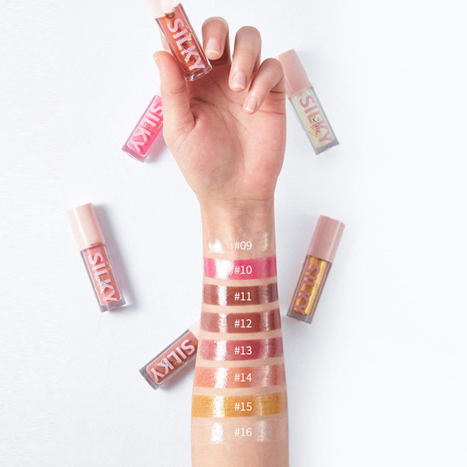 MAEPEOR gloss bottle closeup highlights smooth, non-sticky formula for daily wear