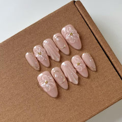 MAGLFELL almond press-on nails in leopard design for easy at-home glam.