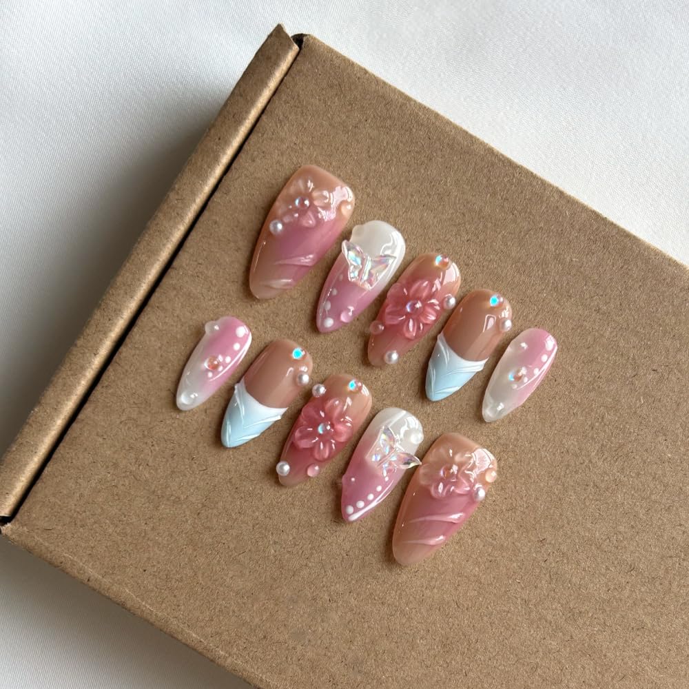 MAGLFELL double-sided nail file for smooth shaping and removal.