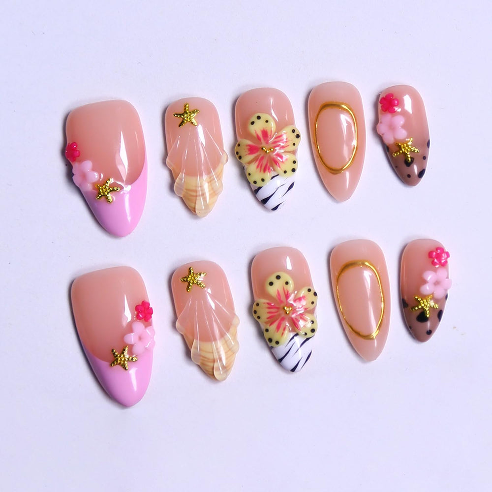 MAGLFELL hand model shows almond nails fitting comfortably and looking natural.
