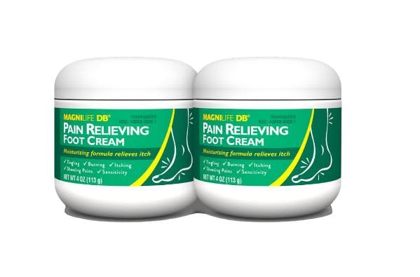 Ingredients like western honeybee and eucalyptus highlighted in MagniLife cream.