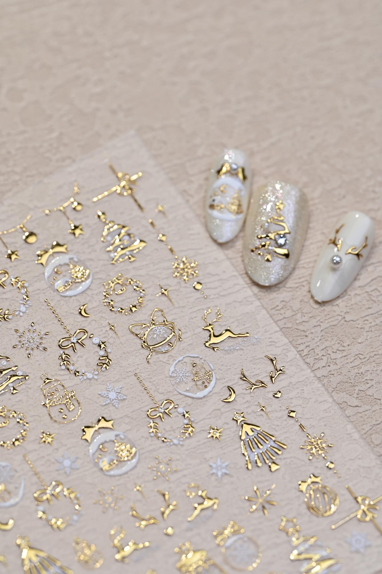 Maigitur gold elk wreath nail sticker adds festive depth to manicures