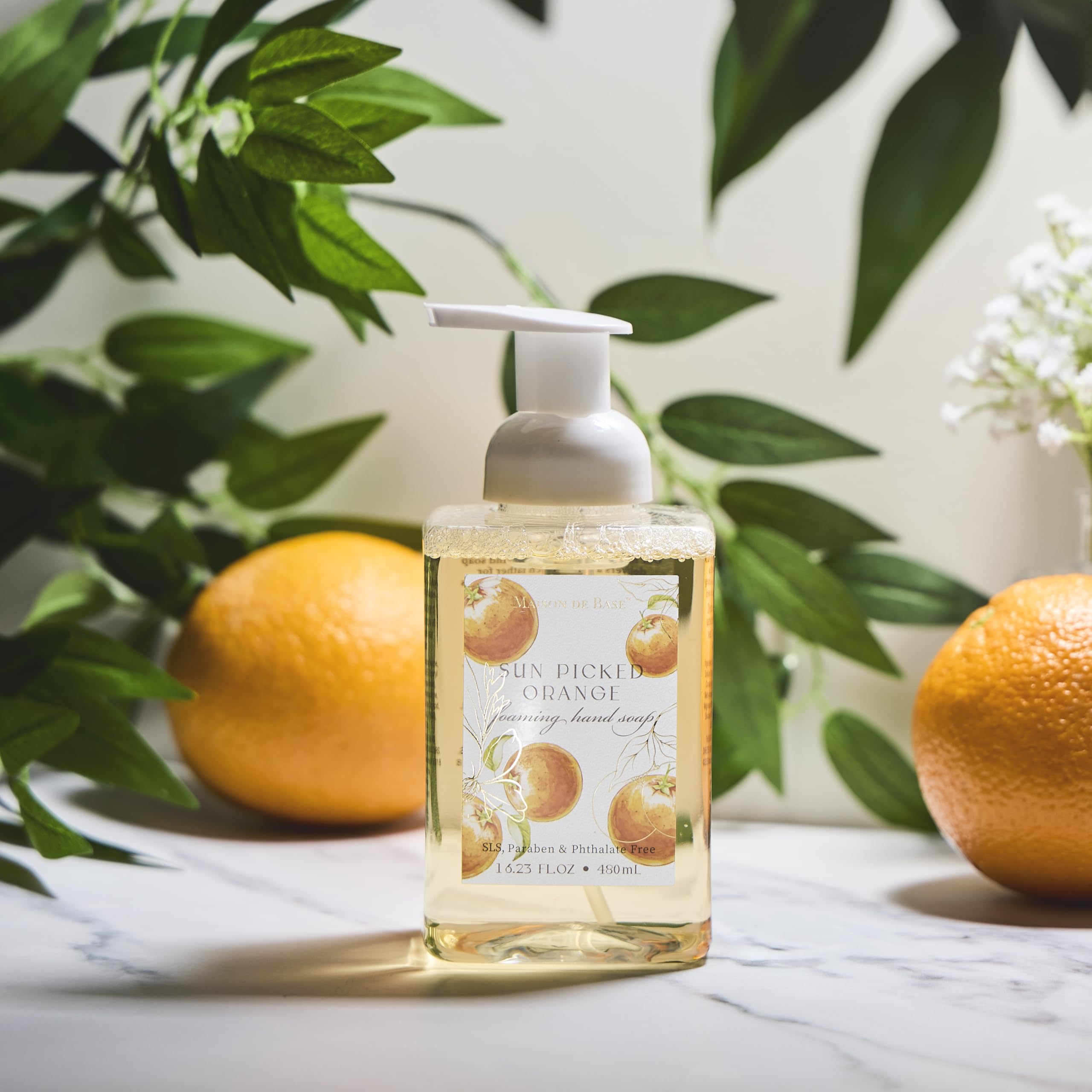 MAISON DE BASE Fresh Basil foaming soap bottle with green, herbaceous aroma
