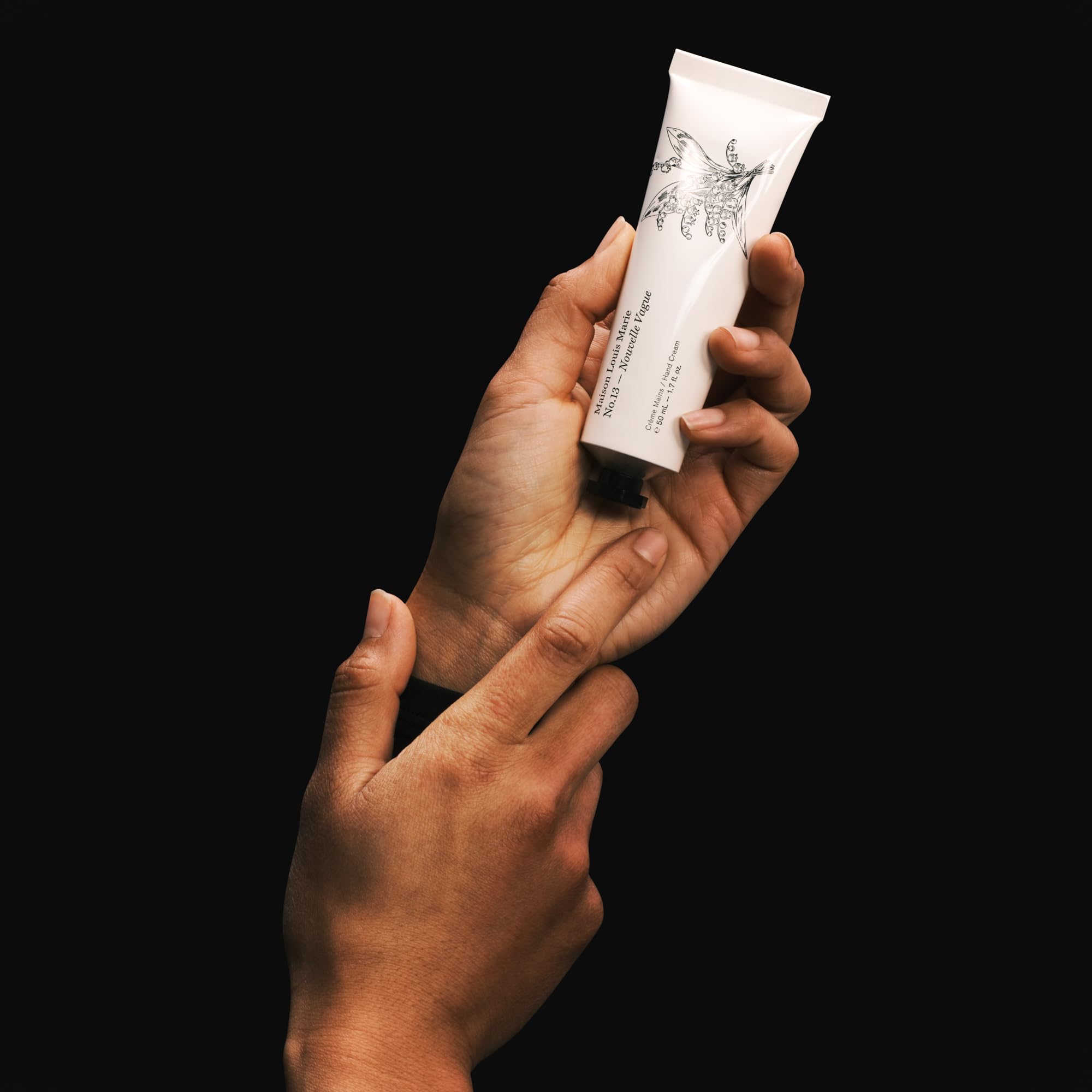 Avocado oil and shea butter in No.13 Nouvelle Vague nourish and soften skin.