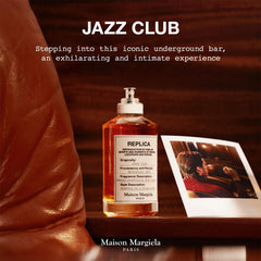 Refill cap detail on Jazz Club bottle emphasizing refined design