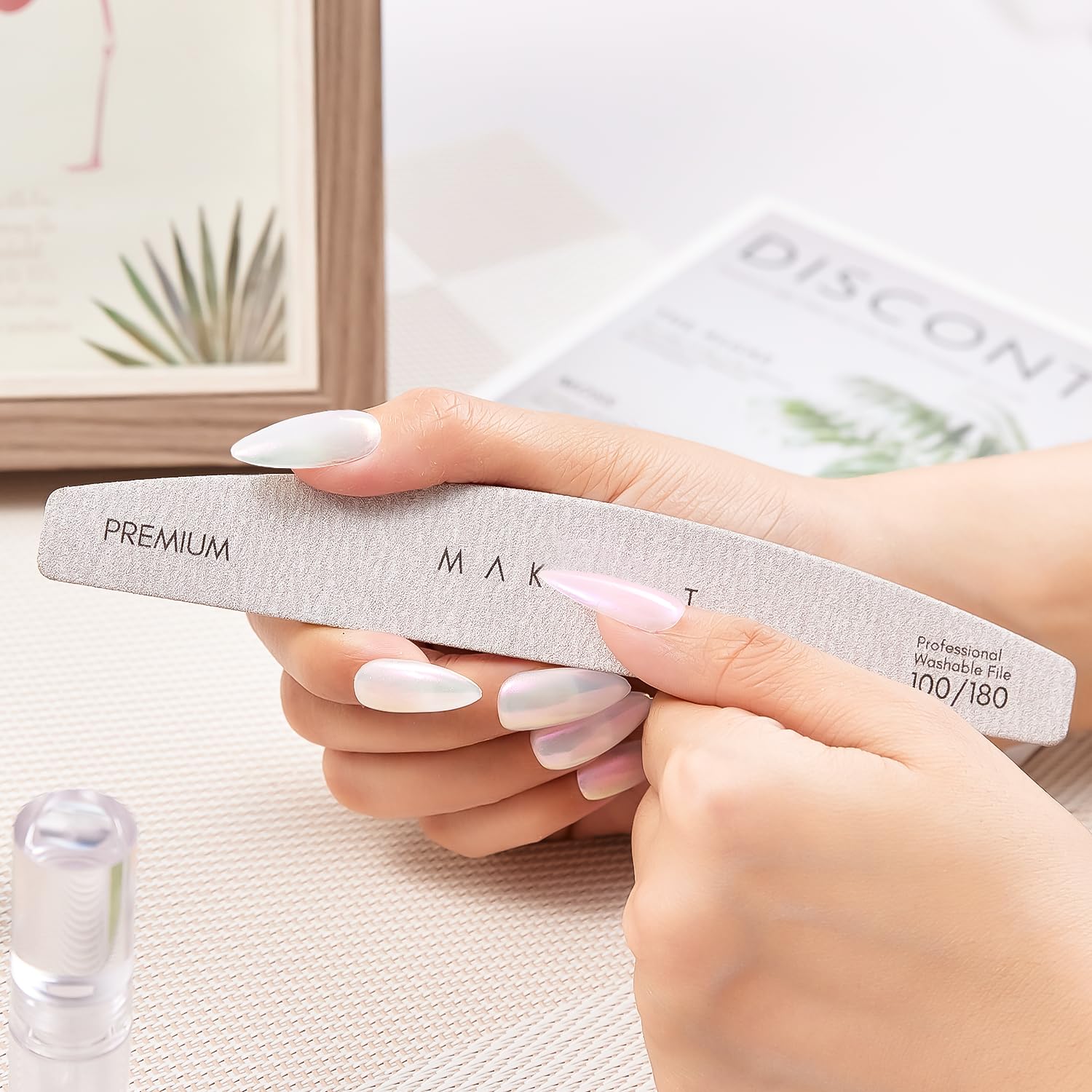 Makartt salon-grade nail file set for professional manicures