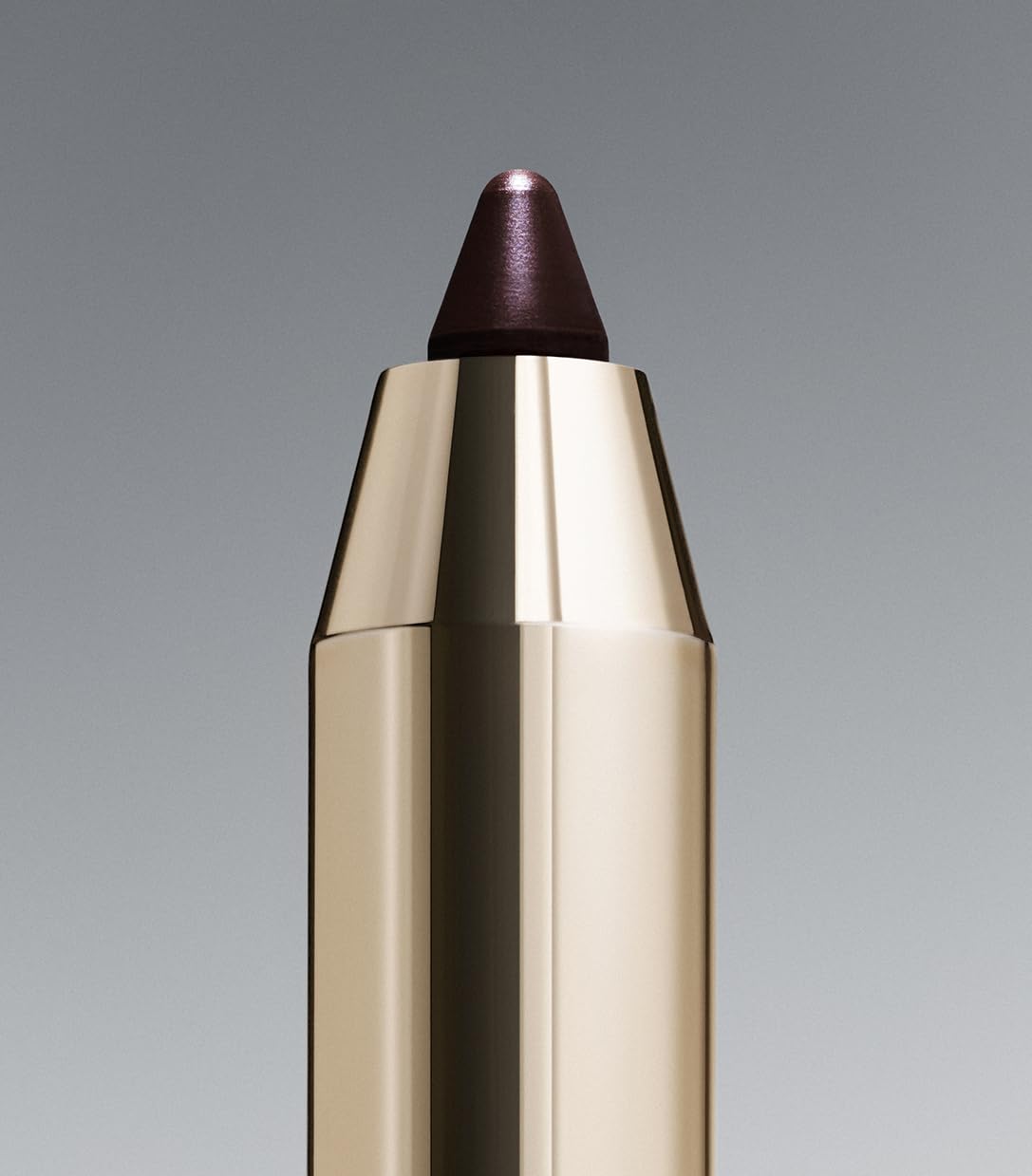 Swatch of velvet matte finish on lips with MAKE Continuum Lip Liner
