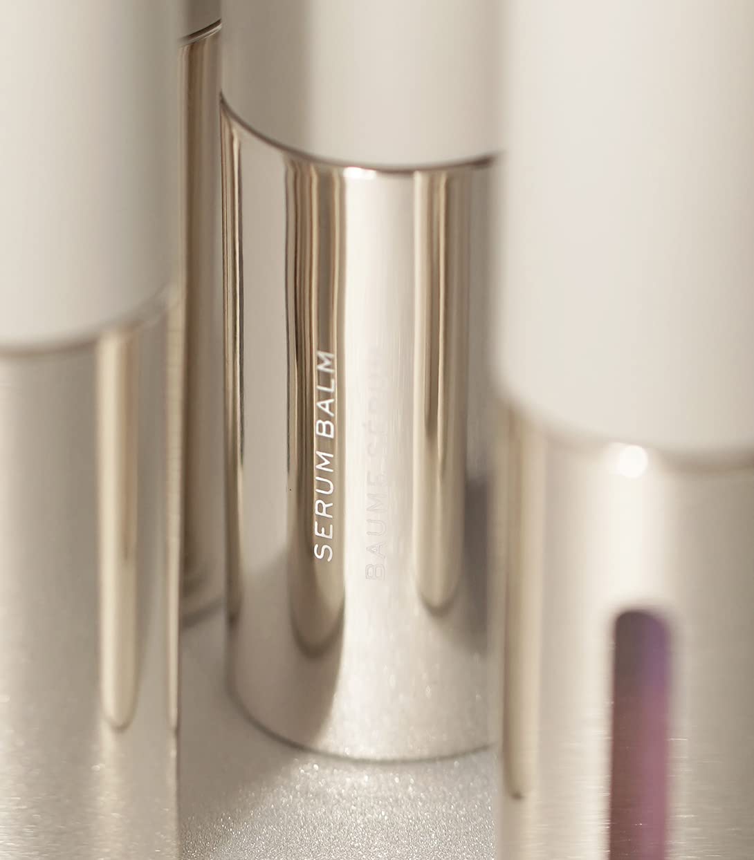 MAKE Beauty Serum Balm packaging with hygienic doe-foot applicator.