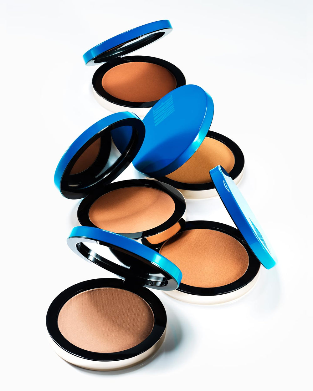 MAKE Beauty Skin Mimetic Bronzer Stellar LENI technology highlight