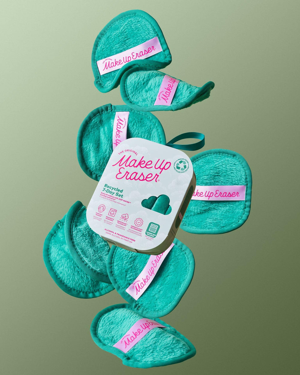 MakeUp Eraser eco friendly packaging reinforces a waste-conscious approach