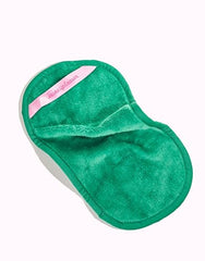 MakeUp Eraser PRO two-sided use shows erase and exfoliate in one step.