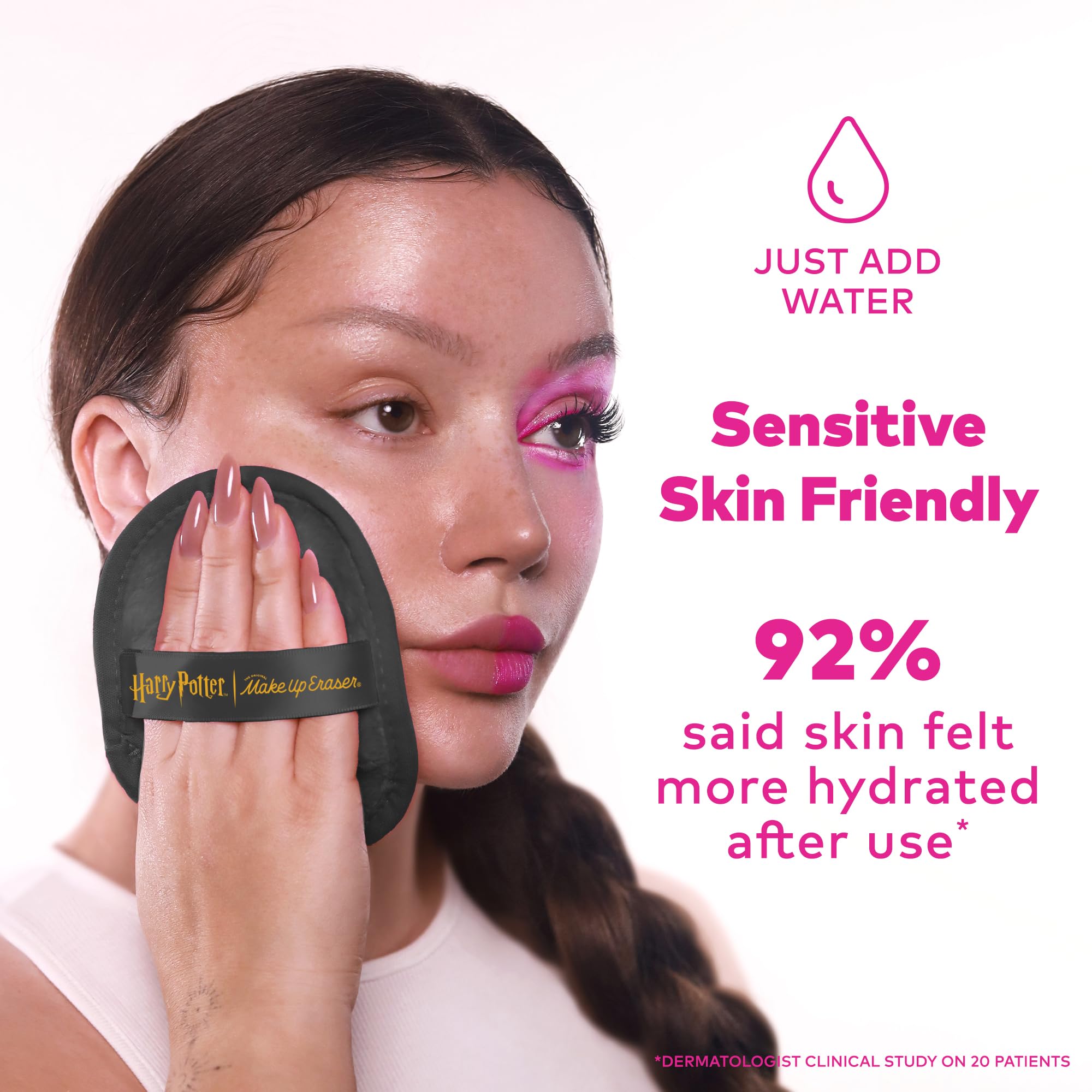 Soft fibers glide over skin for comfortable cleansing.