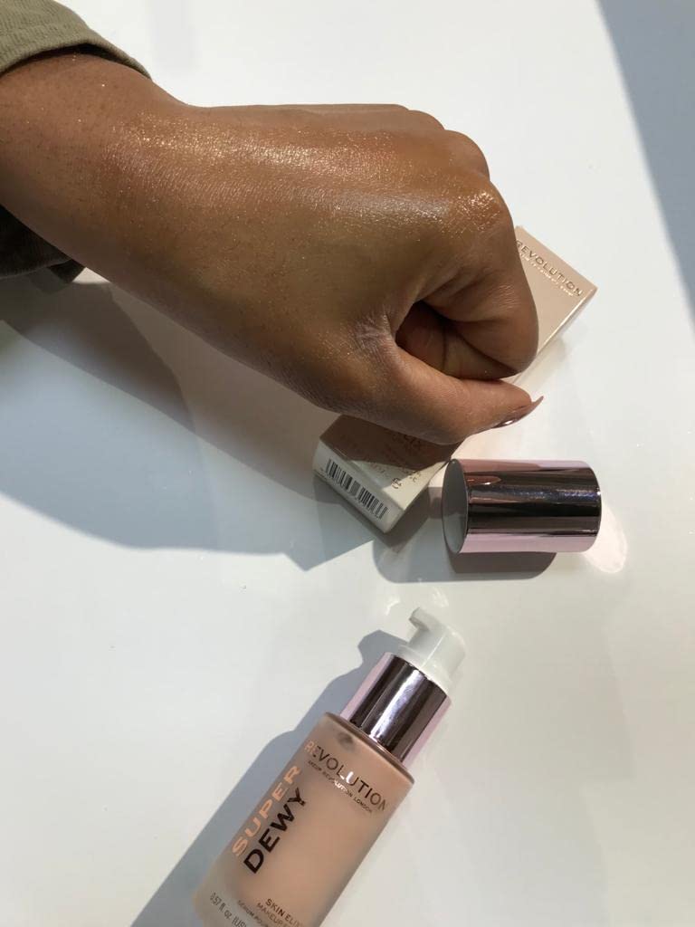 Close-up of Makeup Revolution Superdewy Serum for a radiant, dewy finish