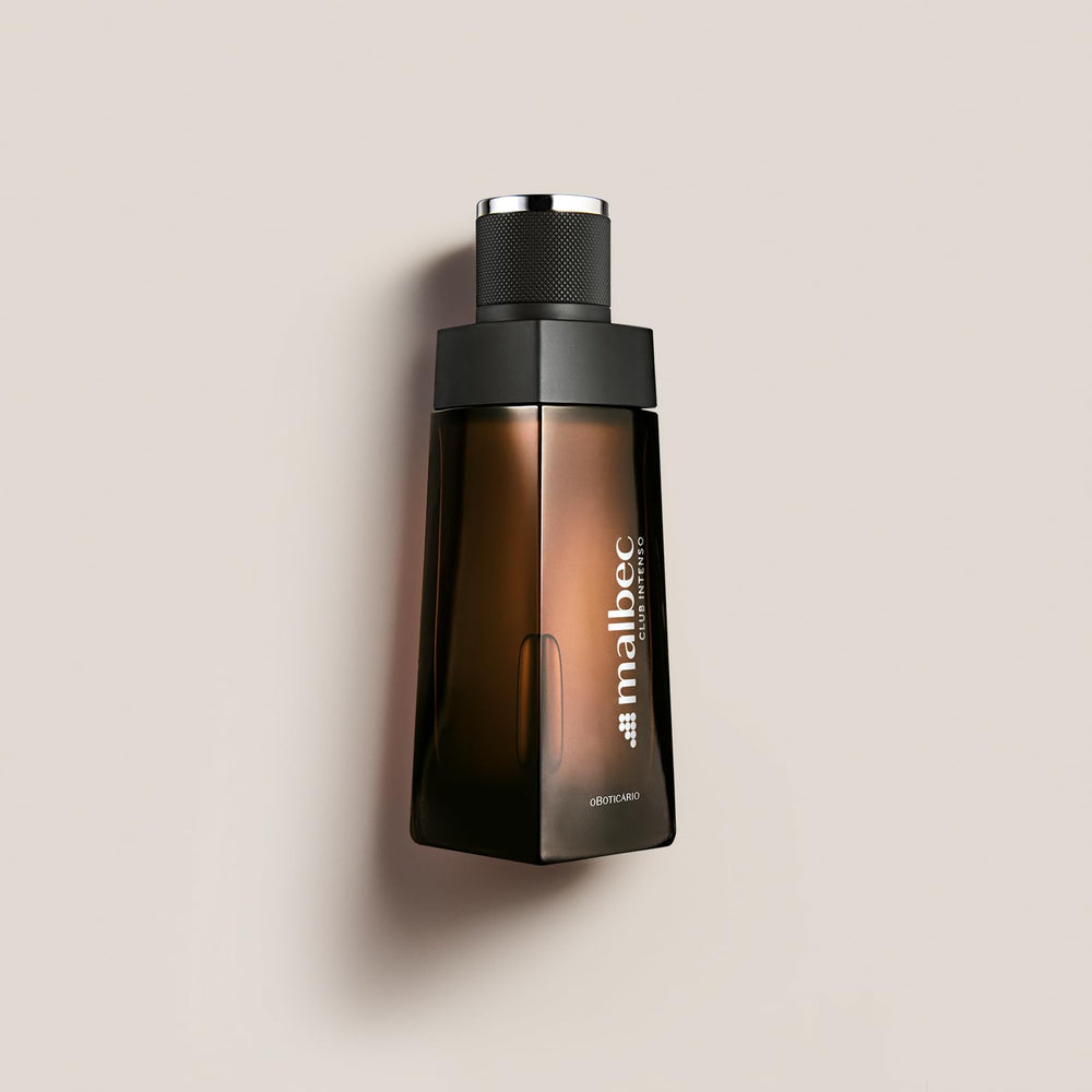 Malbec Intenso sleek flacon front view for modern style