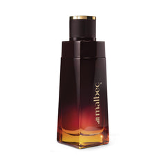 Malbec X bottle close-up highlighting elegant design and oak-inspired aroma for everyday use.