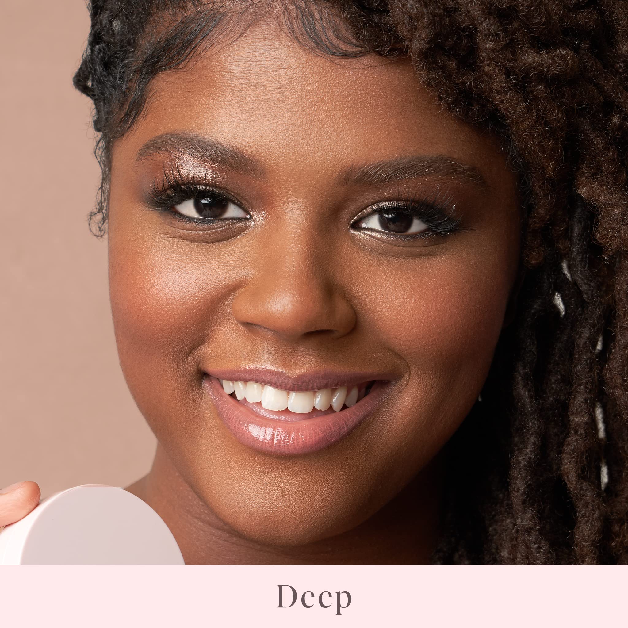 Mally Beauty Flawless Finish mesh cover releases precise amount for natural layers
