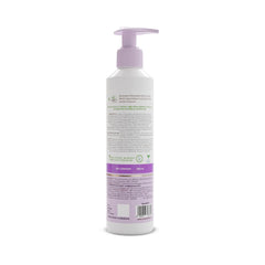Mamaearth Rosemary Shampoo bottle pump for easy everyday use