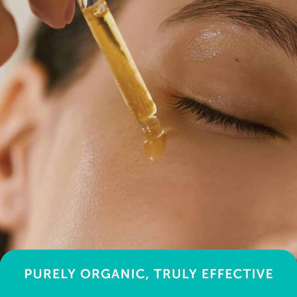 Mambino Organics Youth Glow Serum vitamin-c close-up highlights brightening potential