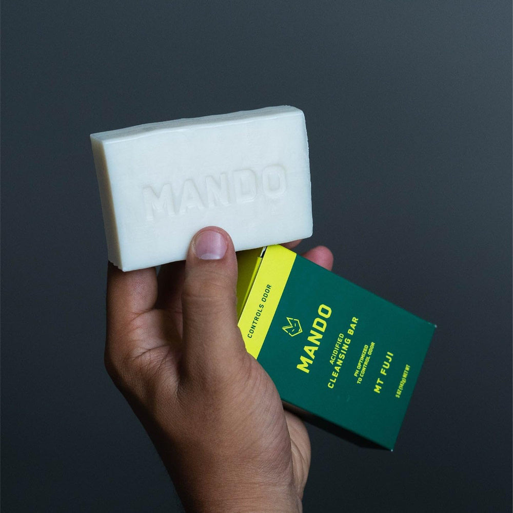 Mando Mt Fuji packaging emphasizes brand identity and premium, mess-free storage.
