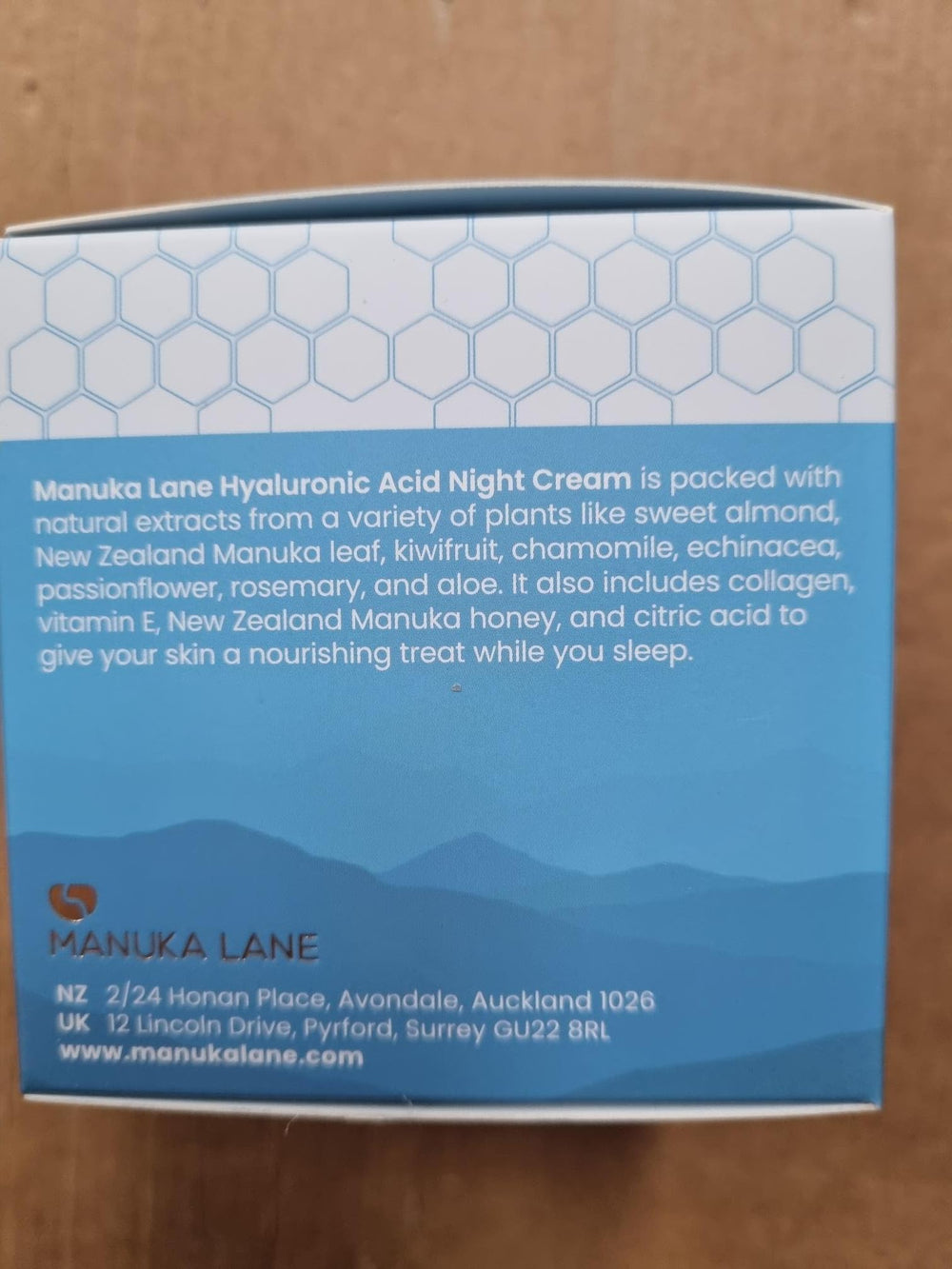 Manuka Lane plant extracts label closeup, emphasizing plant-based formula and safety.