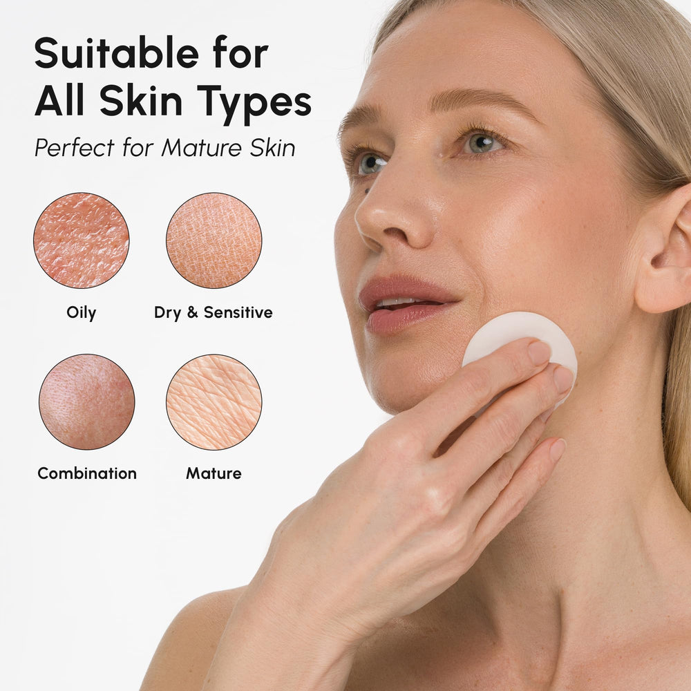 MAREE Glycolic Toner cotton pad application demonstrates gentle cleansing.