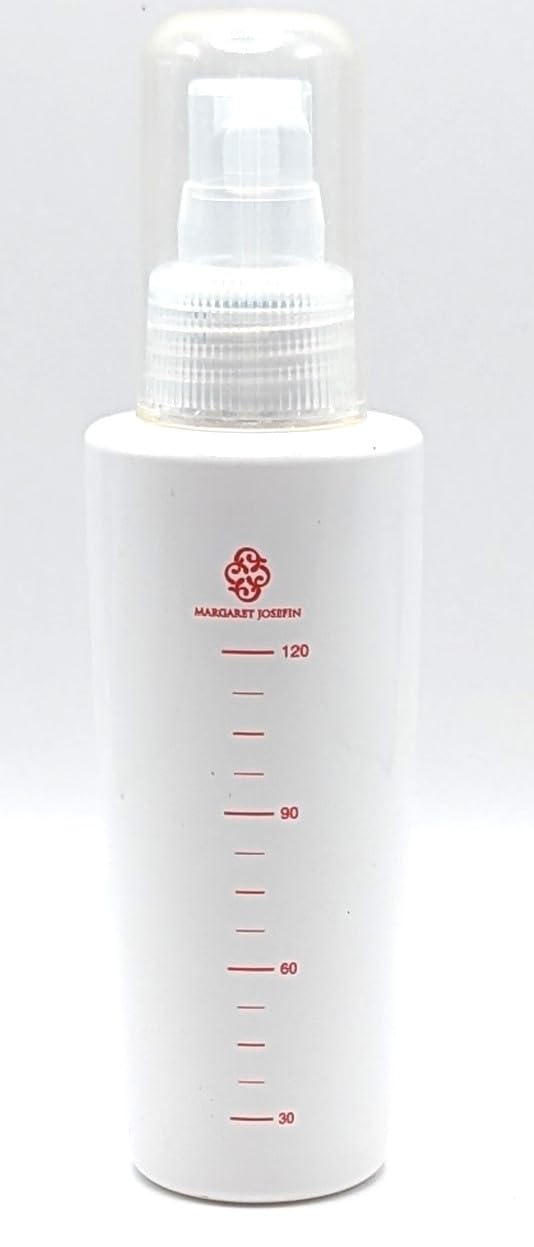 Margaret Josefin Essence 120ml bottle ready for daily ambiance and simple diffusion.