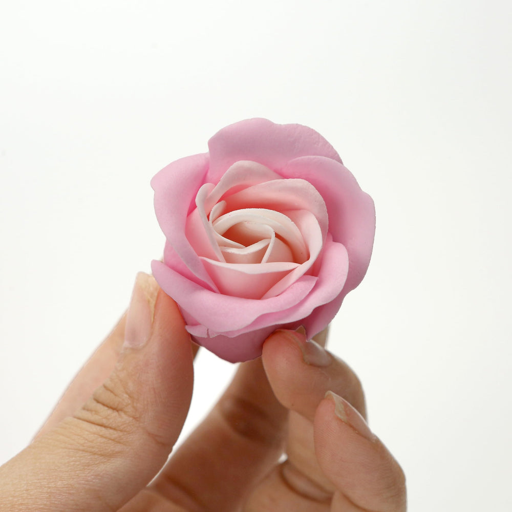 Marsrut romantic gift collection suits weddings, parties, and special occasions.