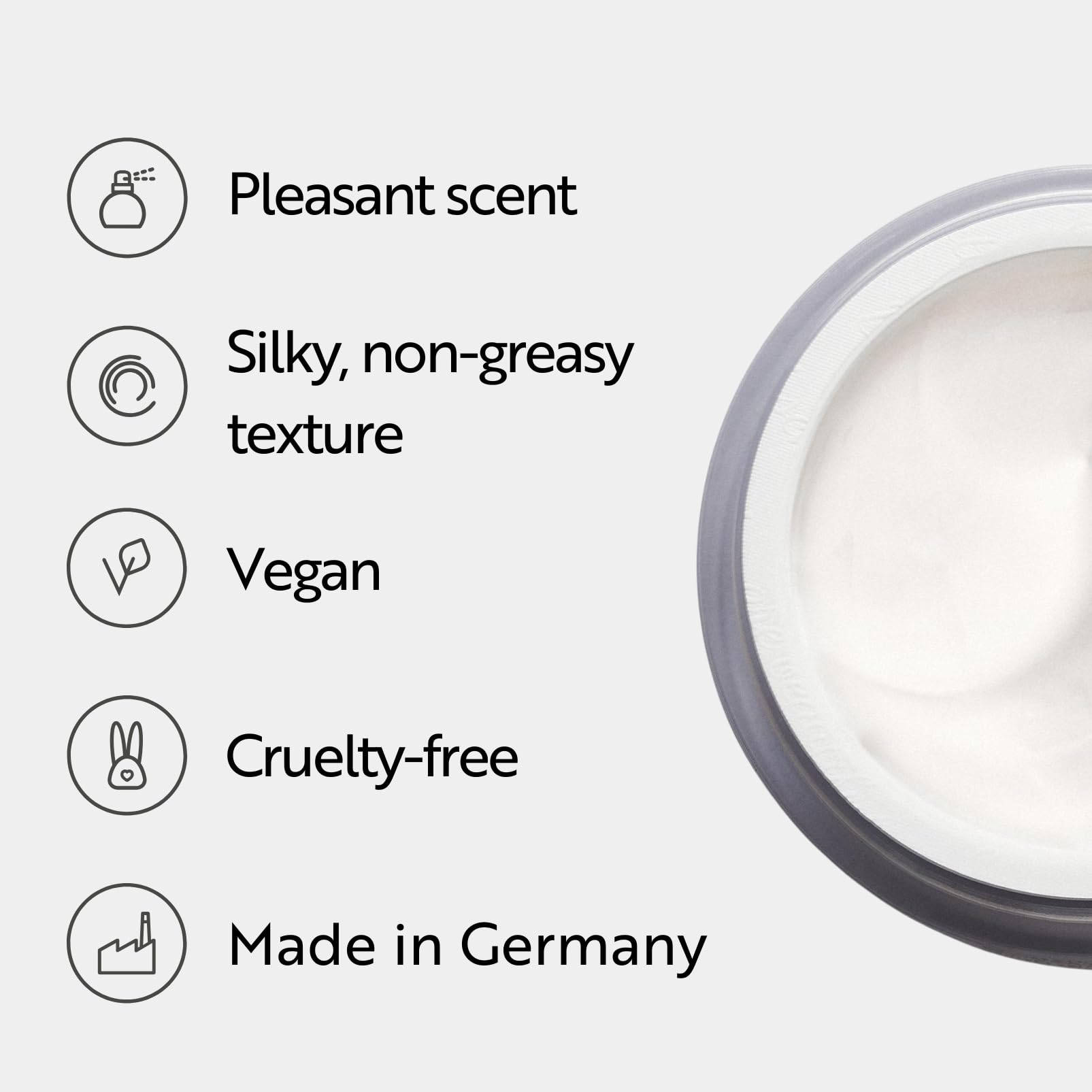 M. Asam Magic Care Perfect Teint skin swatch highlighting smoother pores.