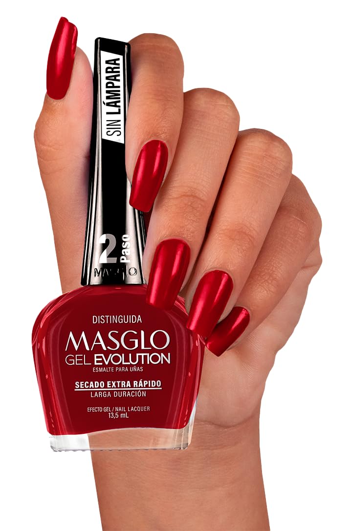 Close-up of Revolucionaria shade from MASGLO Gel Evolution for a bold manicure