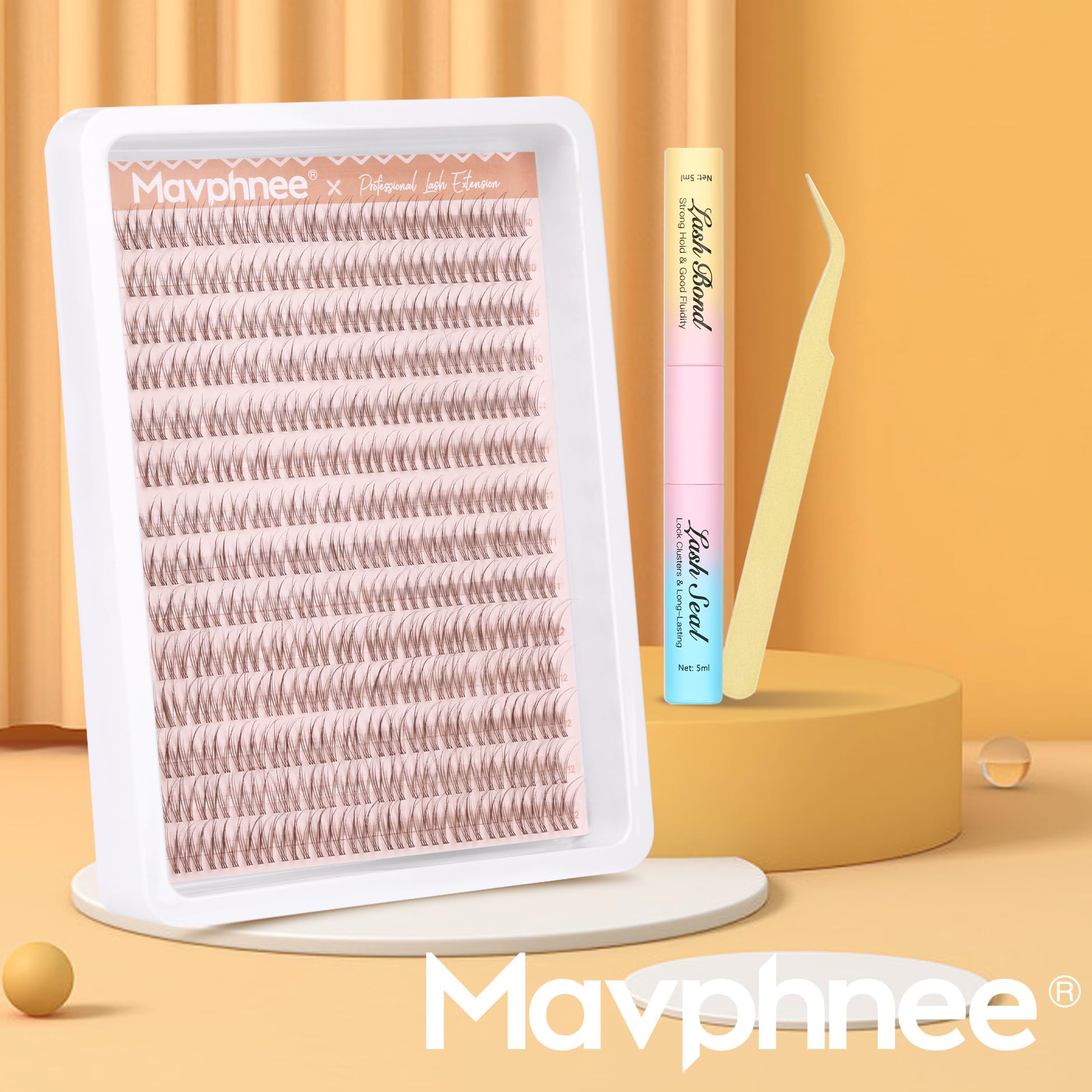 Mavphnee natural-looking lashes ideal for beginners seeking daily enhancement.