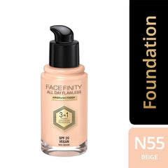 Facefinity primed base application shows a smooth, long-wear prep.