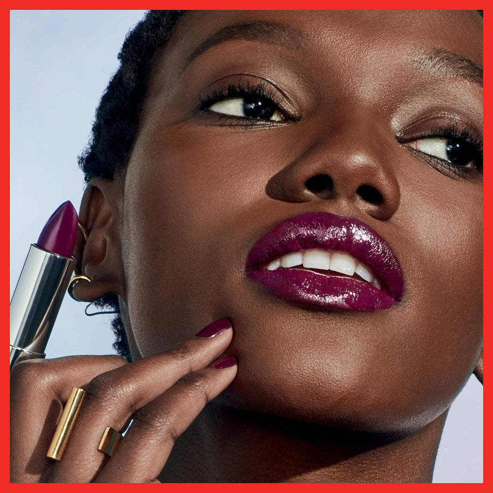 Maybelline Color Sensational lipstick on lips shows even coverage and finish.