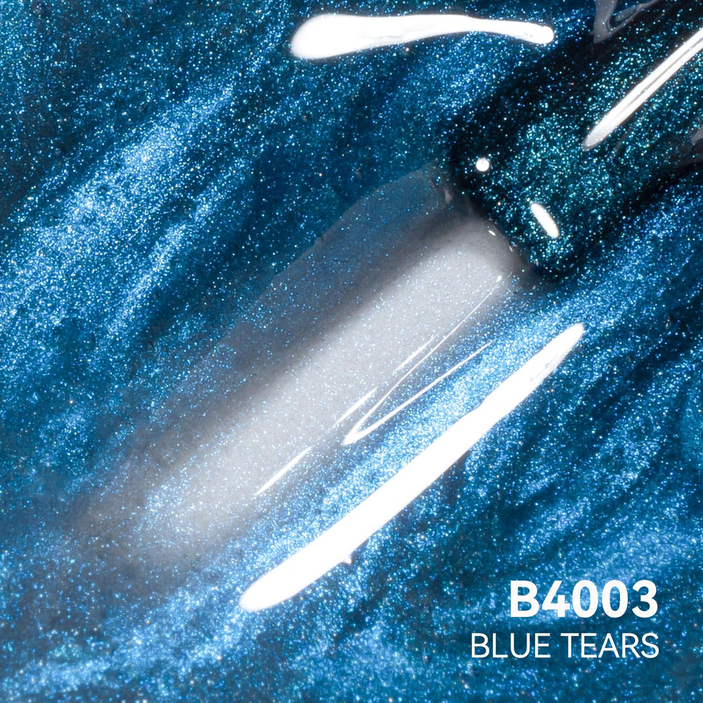 MAYCHAO Blue Tears swatch reveals dual-tone depth and iridescent glow.