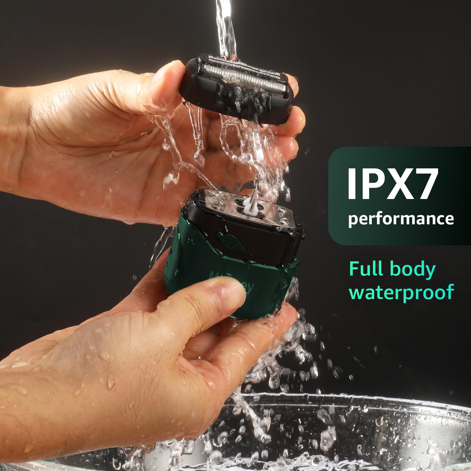 Mbzoey Emerald Green waterproof shaver for wet and dry use.