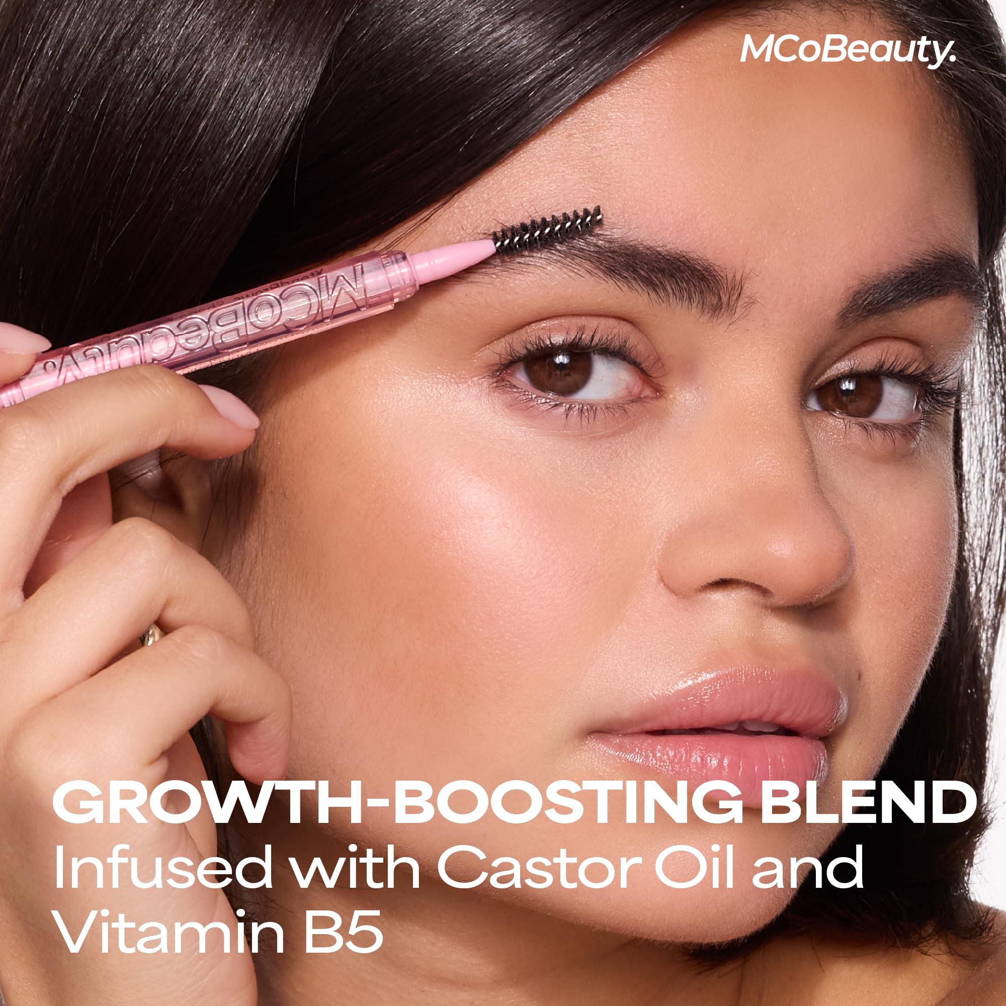 MCoBeauty XtendBrows triangle tip delivers microblading-style precision.