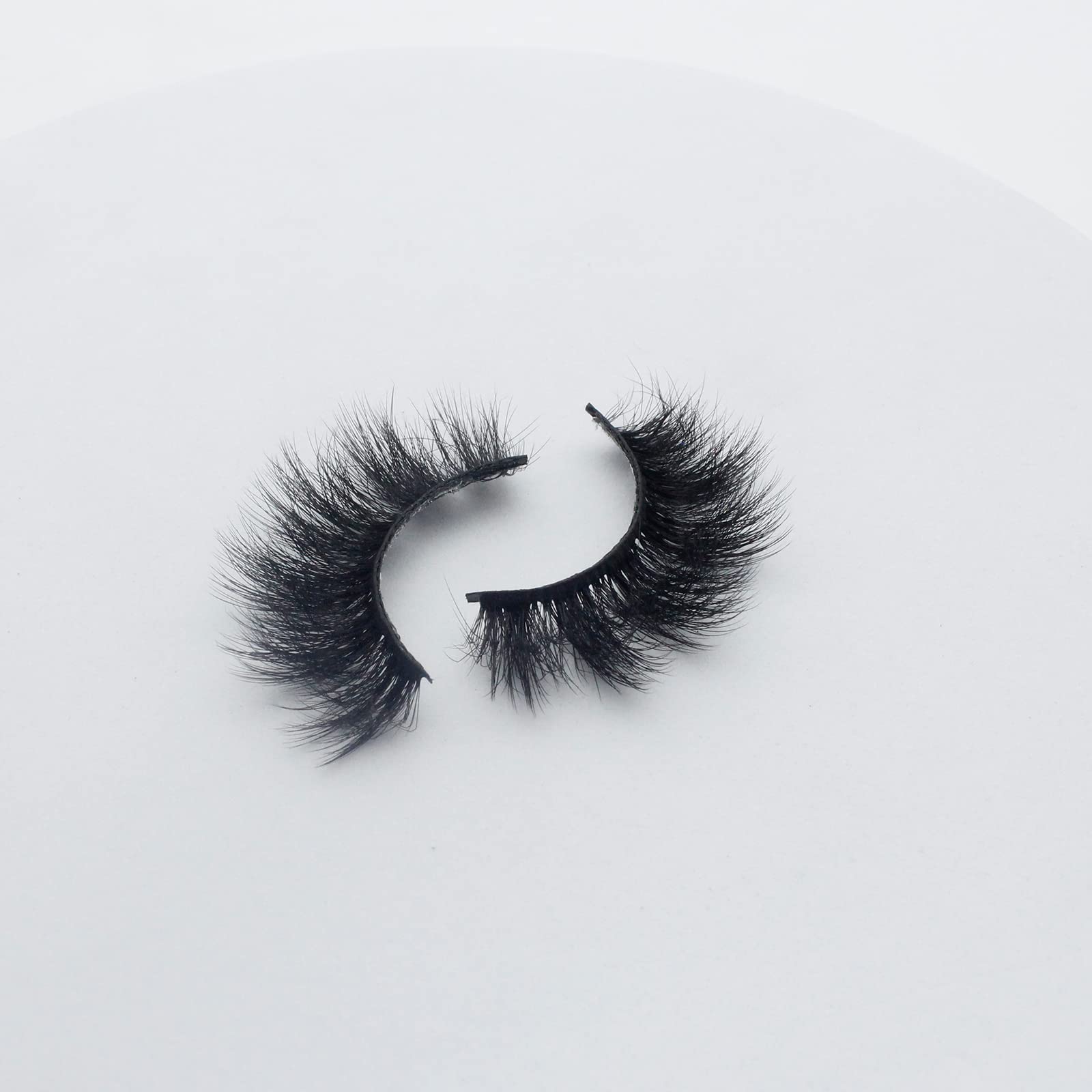 Mebver natural-looking lashes suit parties, weddings, dates and special moments.